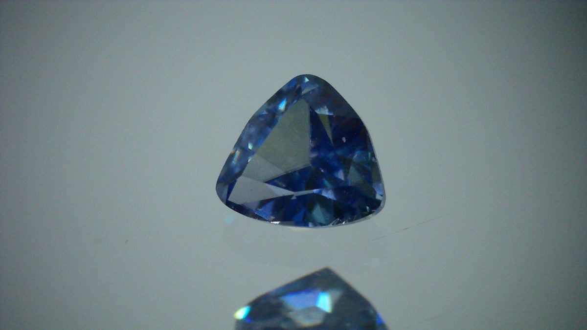 ベニトアイト 0.18ct 【IR041】