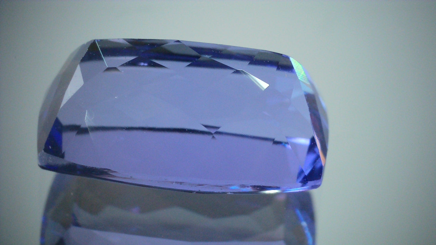 タンザナイト 4.18ct 【K87761】