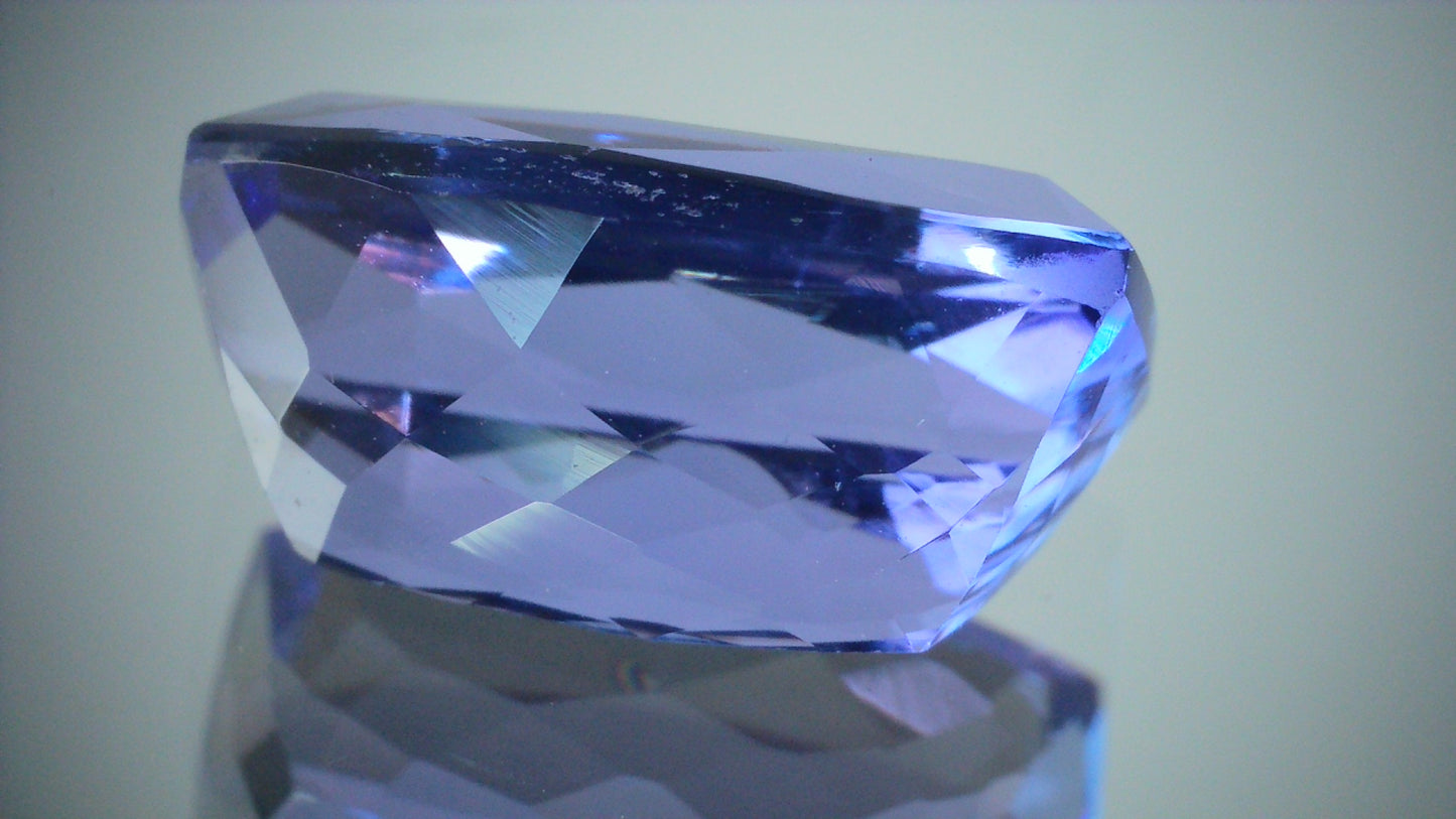 タンザナイト 4.18ct 【K87761】