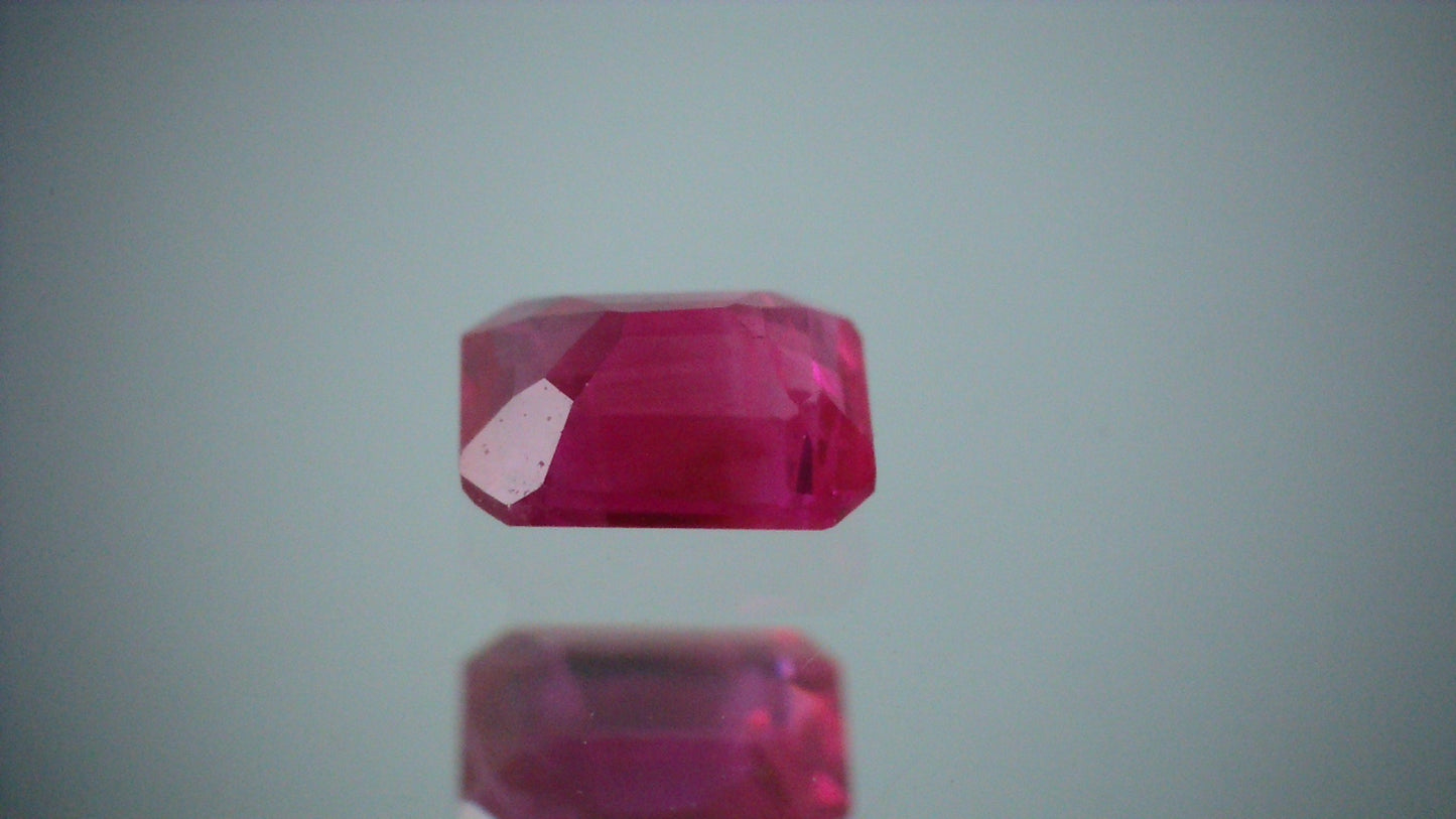 ルビー 0.17ct  【D7-131】