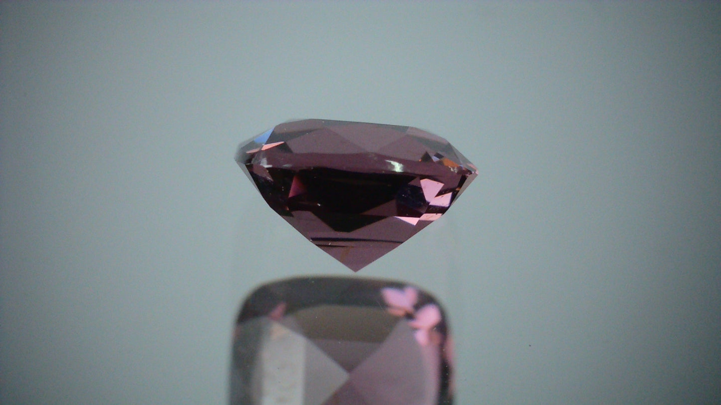 スピネル 0.704ct 【AR901】
