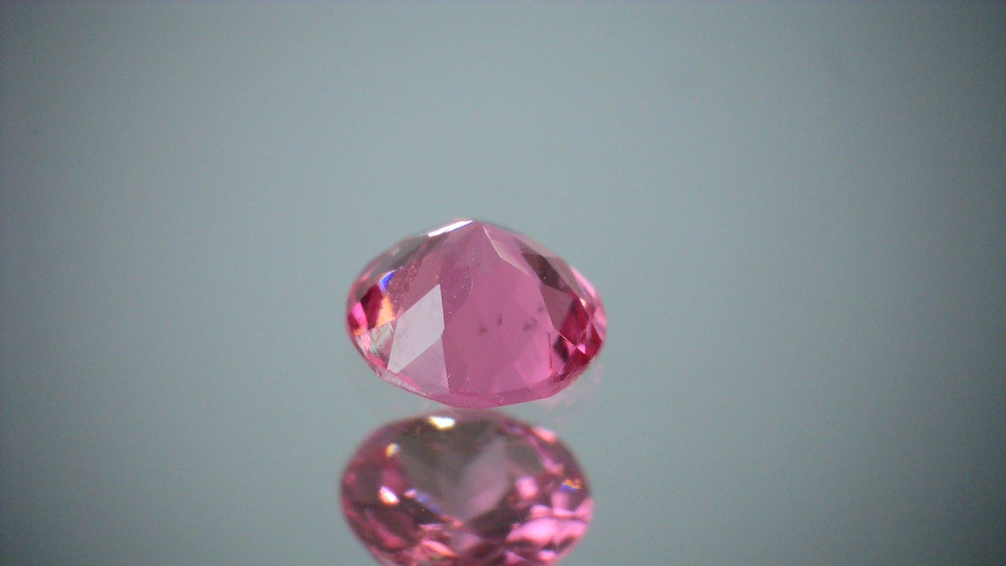 マヘンゲスピネル 0.26ct  【R1231】