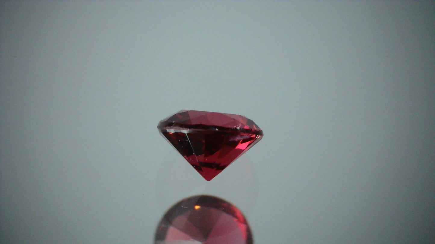 レッドスピネル 0.24ct 【AR960】