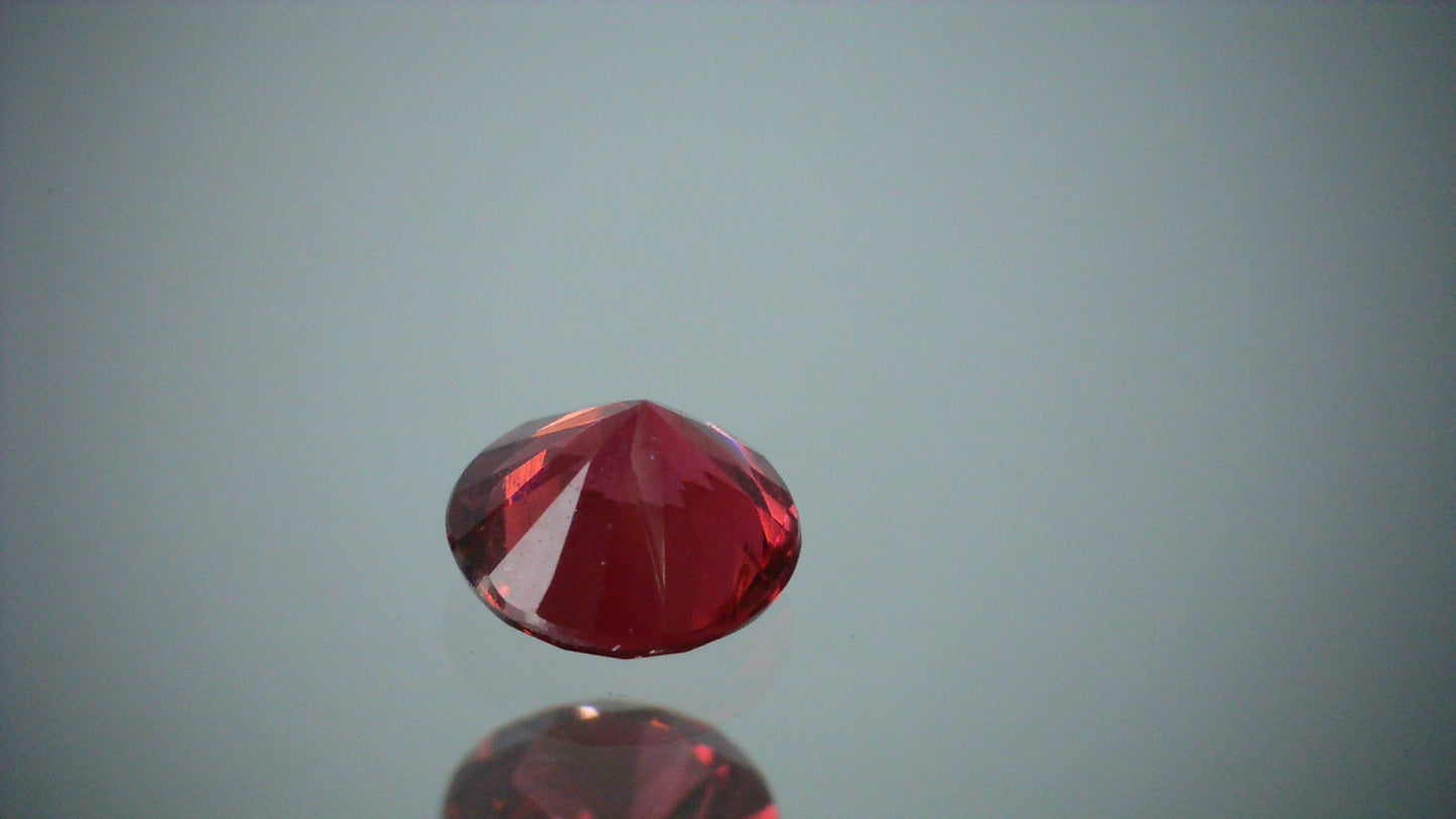 レッドスピネル 0.24ct 【AR960】