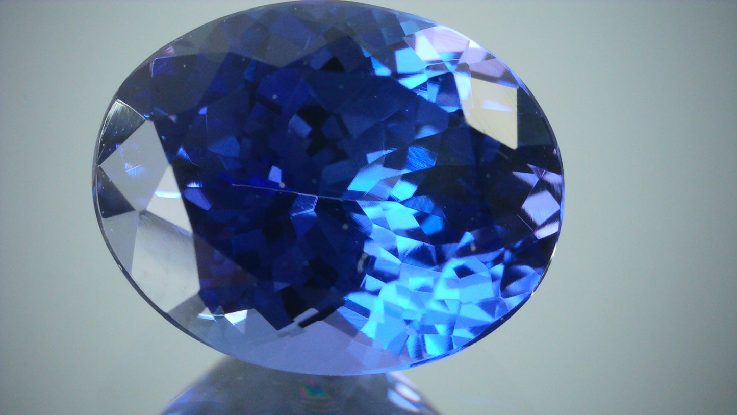 タンザナイト 2.46ct 【D7-133】