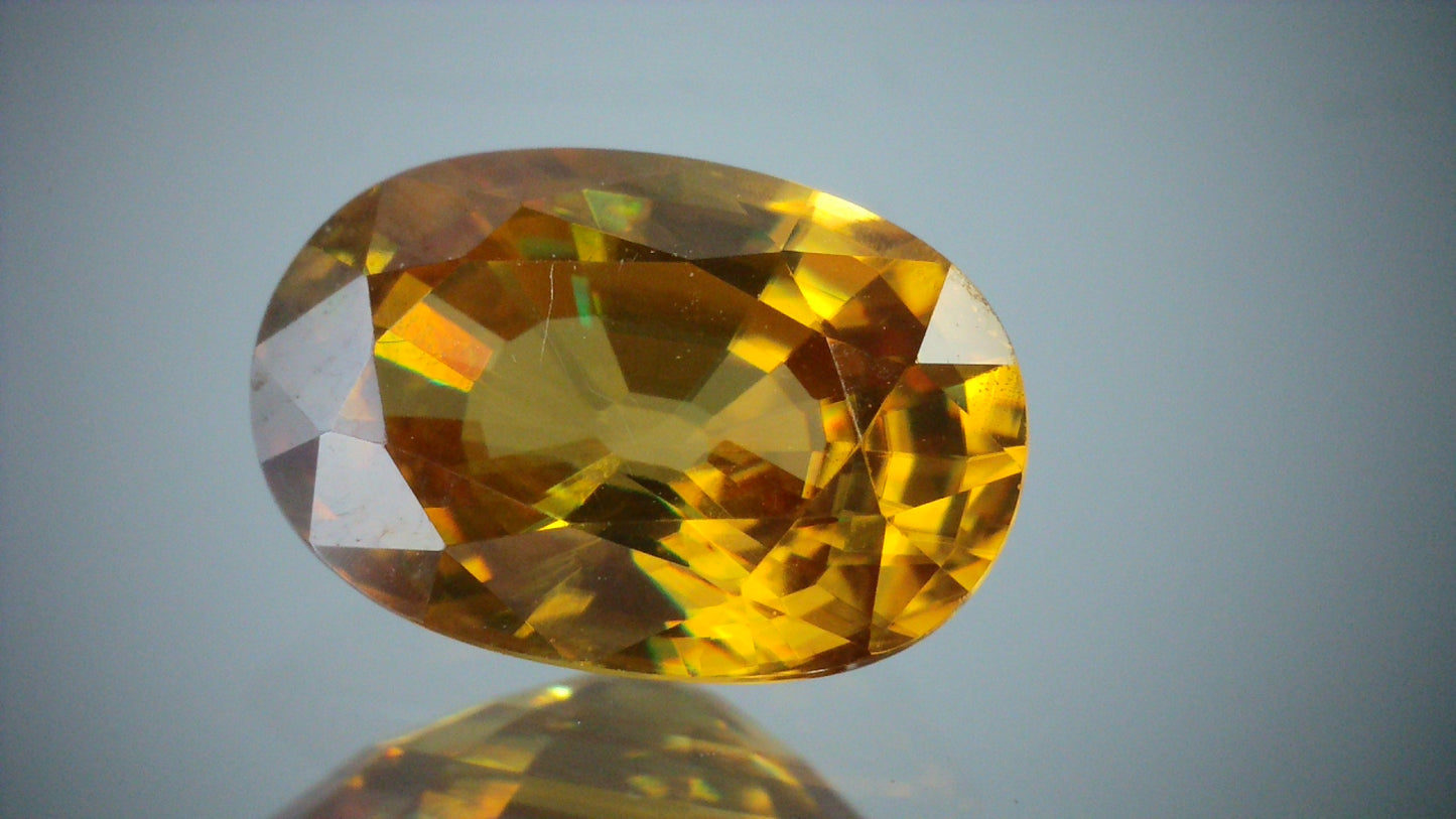 スフェーン 2.15ct 【D7-144】