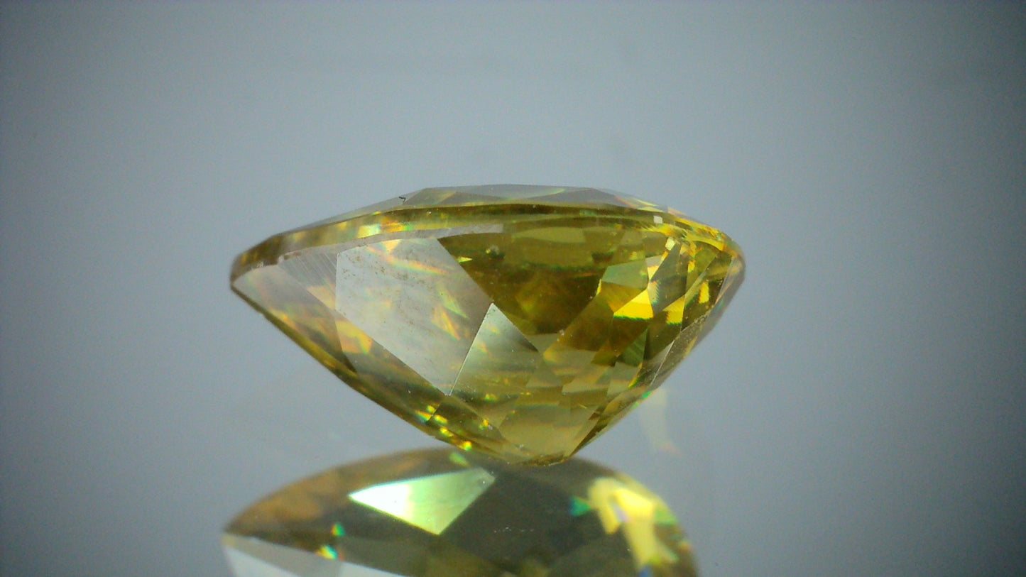 スフェーン 1.78ct 【D7-146】