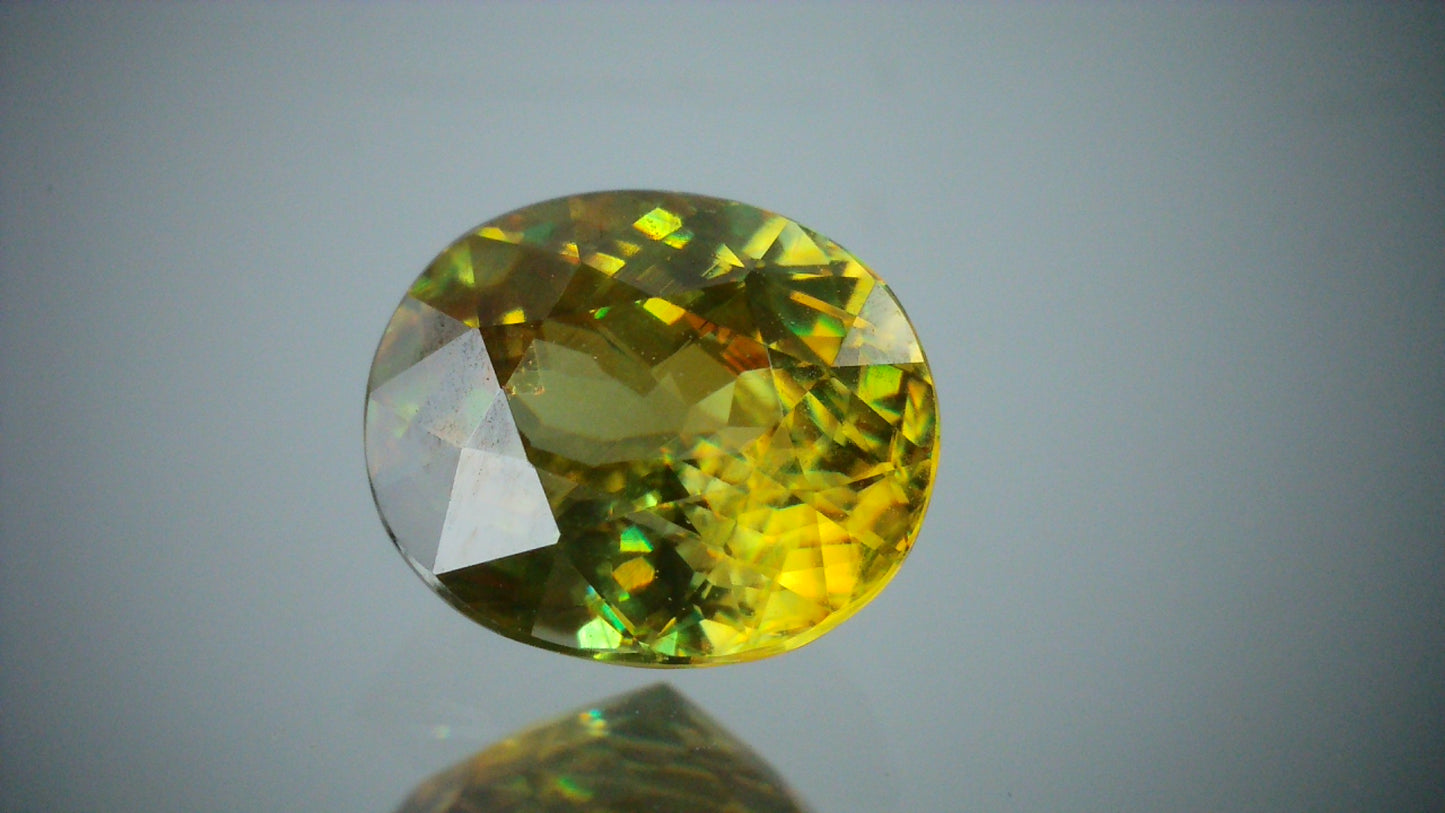 スフェーン 1.34ct 【D7-147】