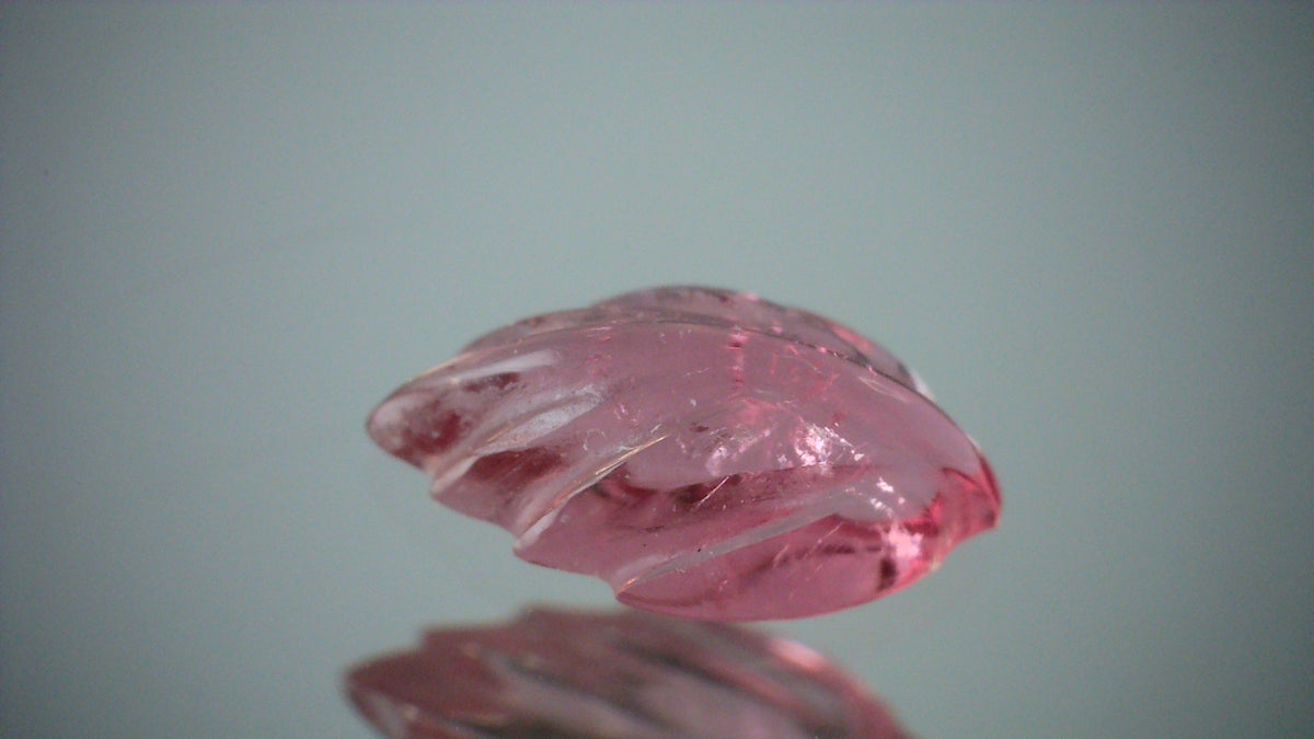 カービングサファイア 0.49ct/2P 【AR1128】