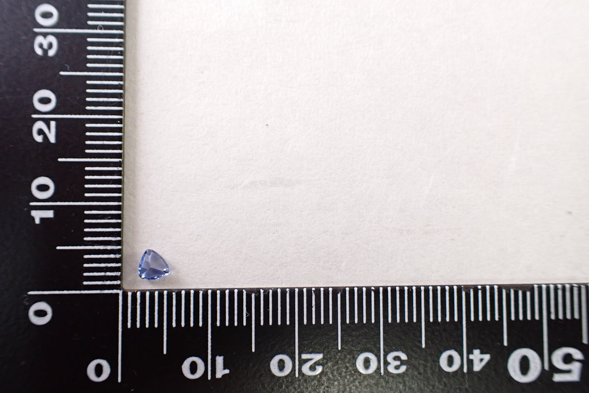 ベニトアイト 0.18ct 【IR041】