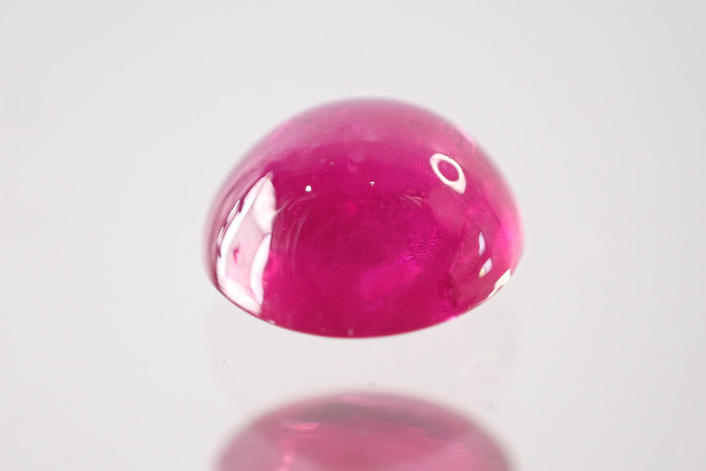 カボションルビー 0.57ct 【AR1149】