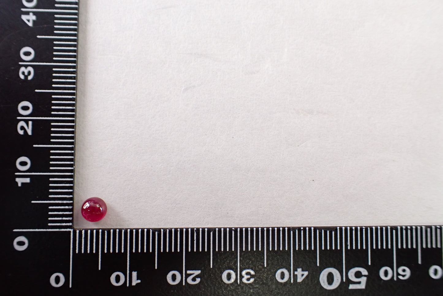 カボションルビー 0.61ct 【AR1151】