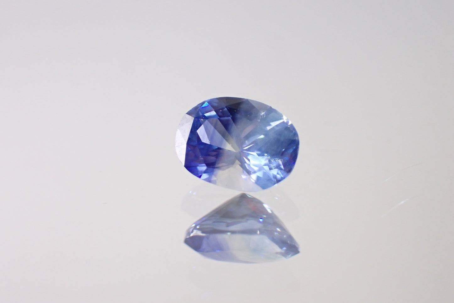 バイカラーサファイア 1.20ct 【AR1194】