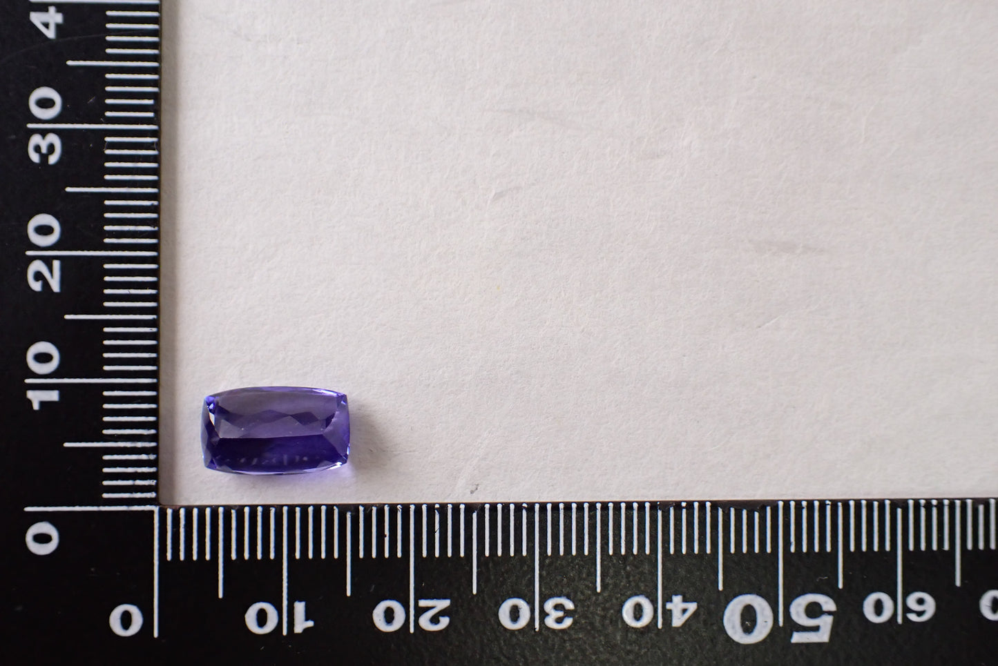 タンザナイト 4.18ct 【K87761】