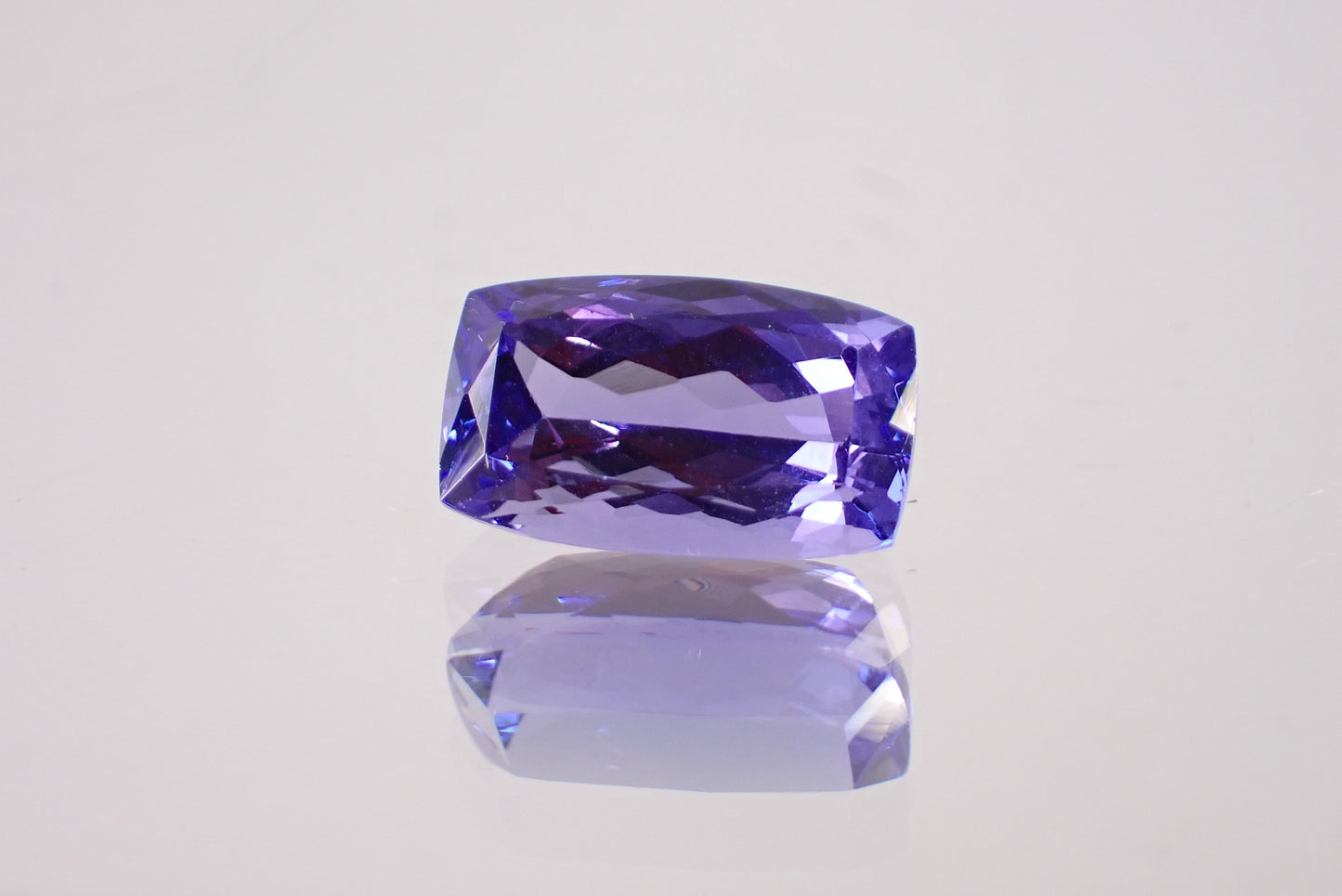 タンザナイト 4.18ct 【K87761】