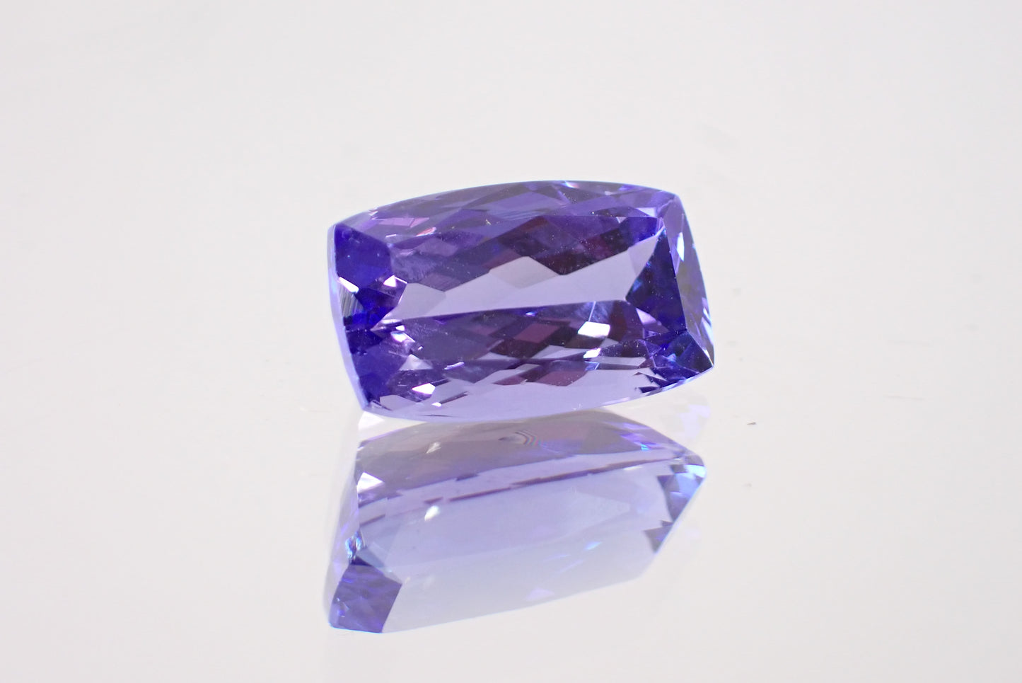 タンザナイト 4.18ct 【K87761】
