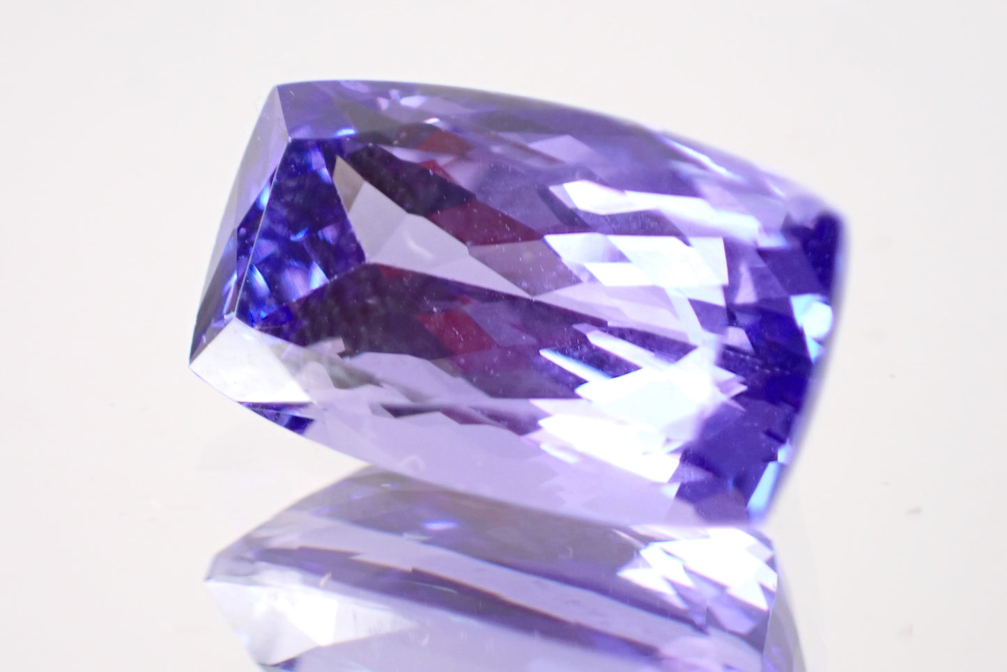タンザナイト 4.18ct 【K87761】