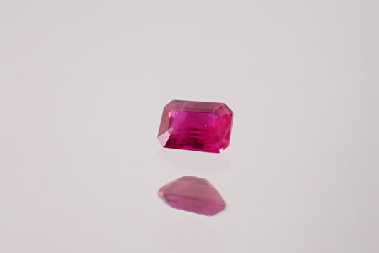 ルビー 0.17ct  【D7-131】
