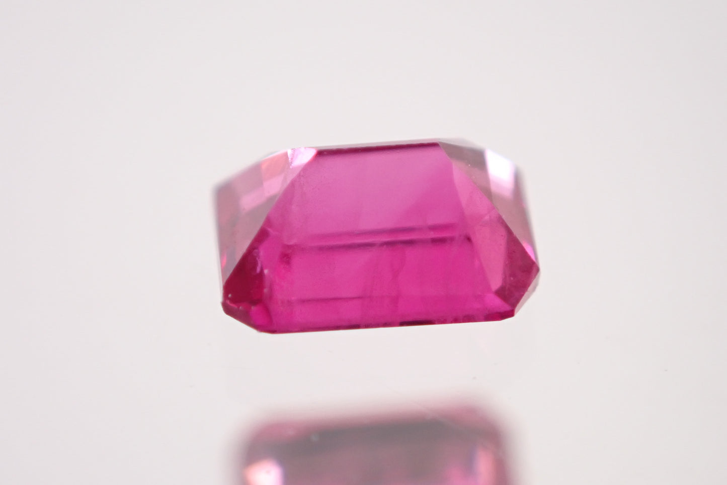 ルビー 0.21ct 【D7-132】