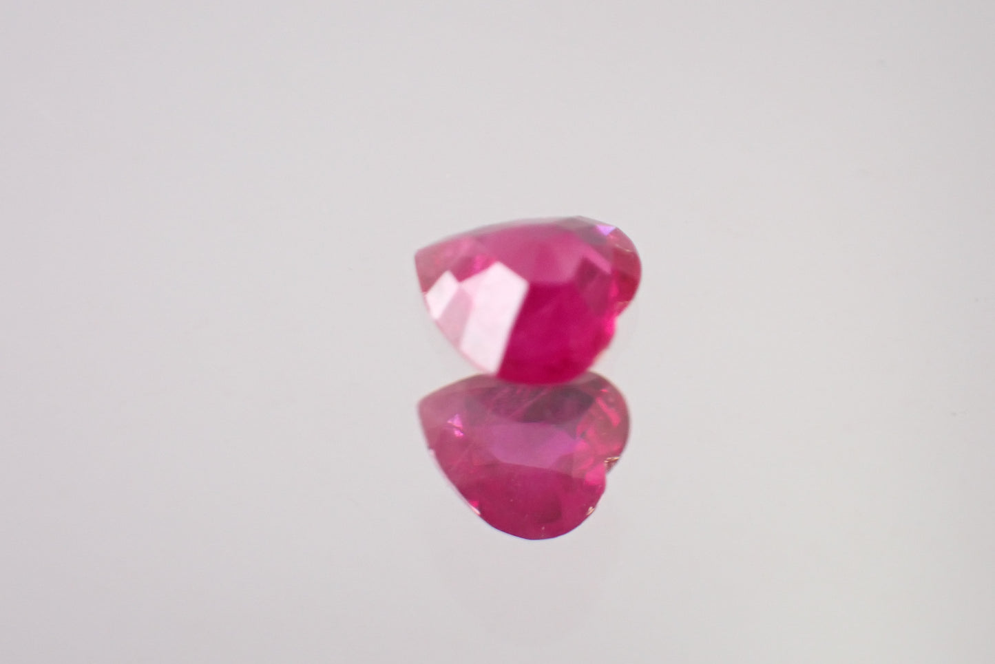 ハートルビー 0.20ct  【AR991】