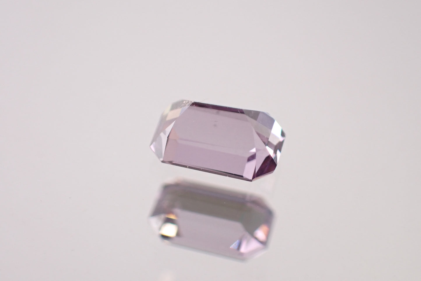 パープルスピネル 0.462ct  【AR895】