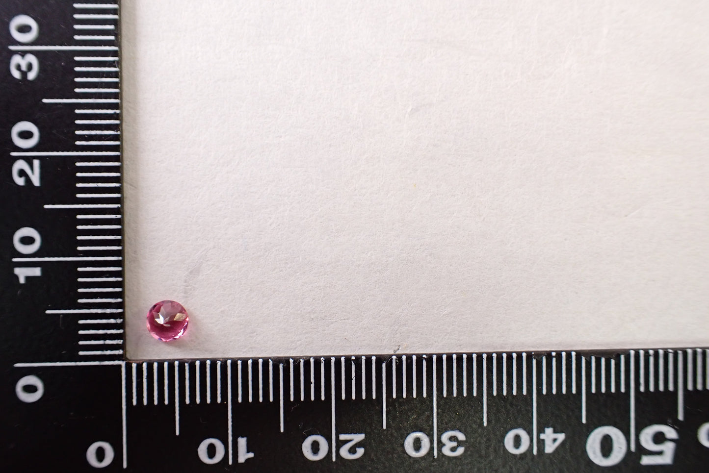 マヘンゲスピネル 0.26ct  【R1231】