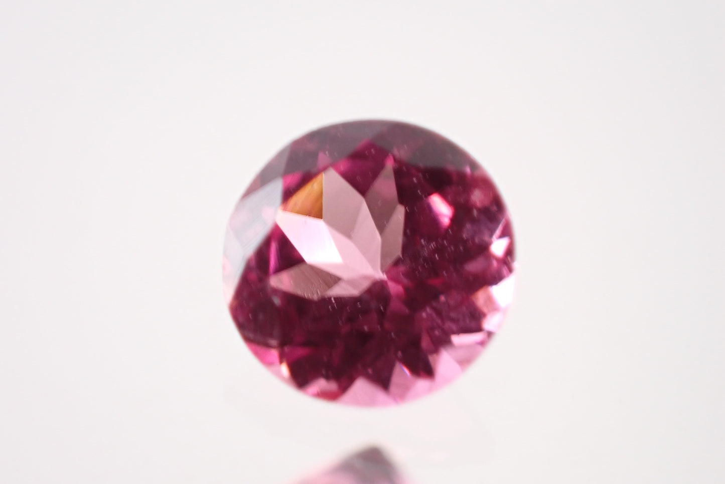 マヘンゲスピネル 0.26ct  【R1231】