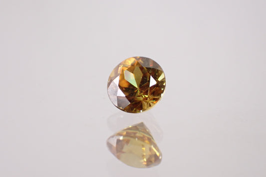 スフェーン 0.62ct 【K8775-4】