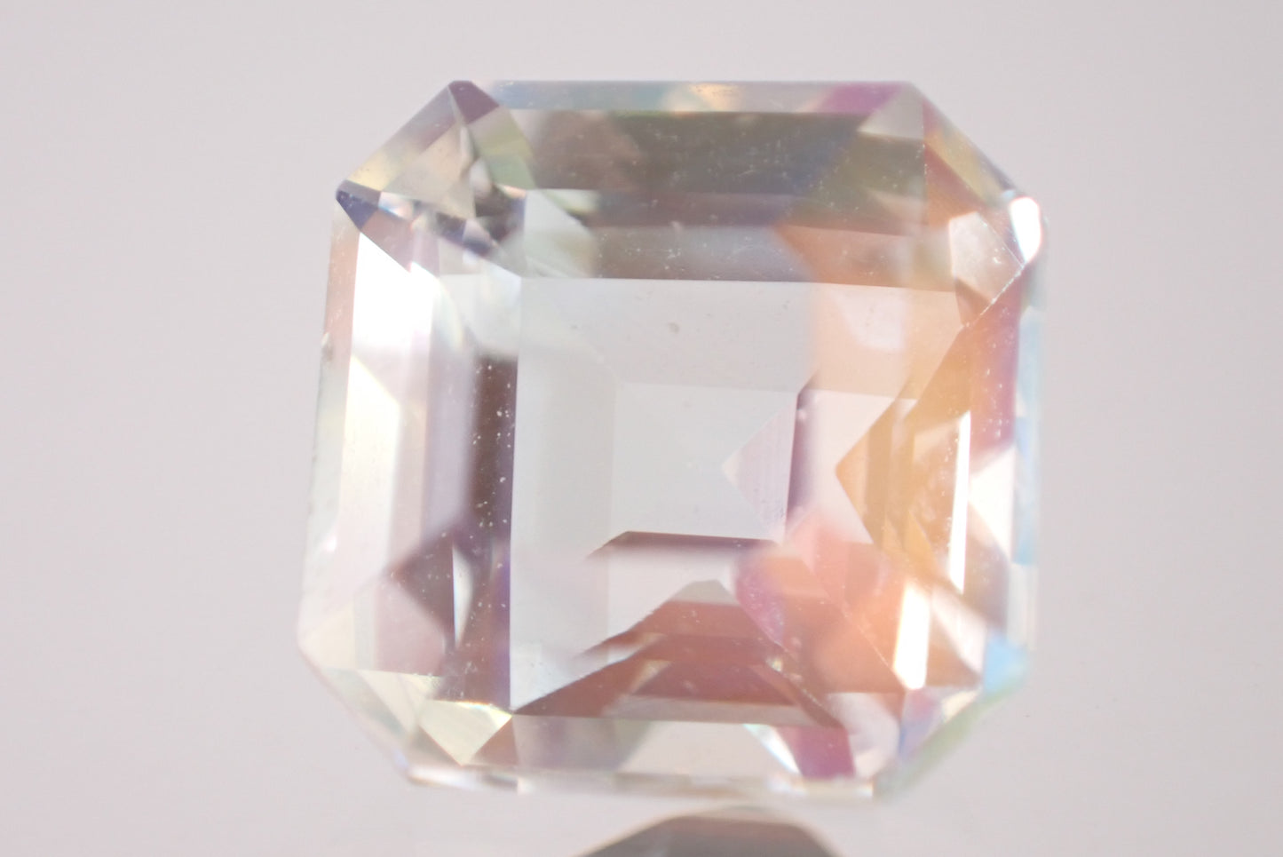 レインボームーンストーン 1.32ct  【IR0802269-1】