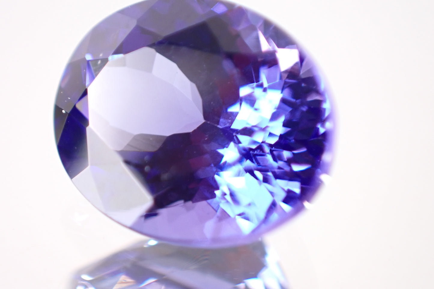タンザナイト 2.26ct 【D7-134】