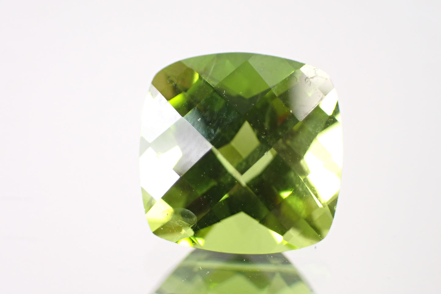 ペリドット 5.08ct 【D7-141】