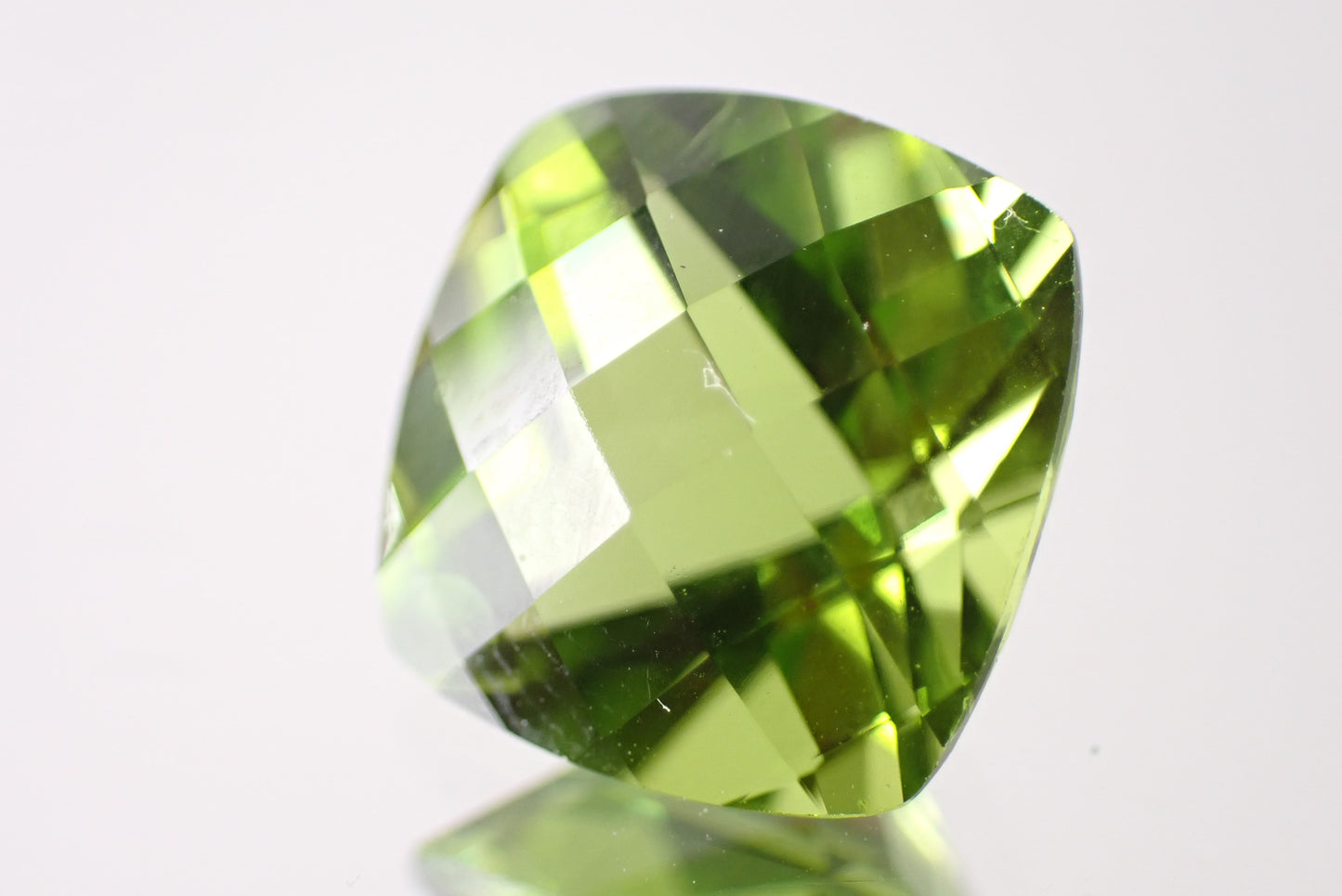 ペリドット 5.08ct 【D7-141】