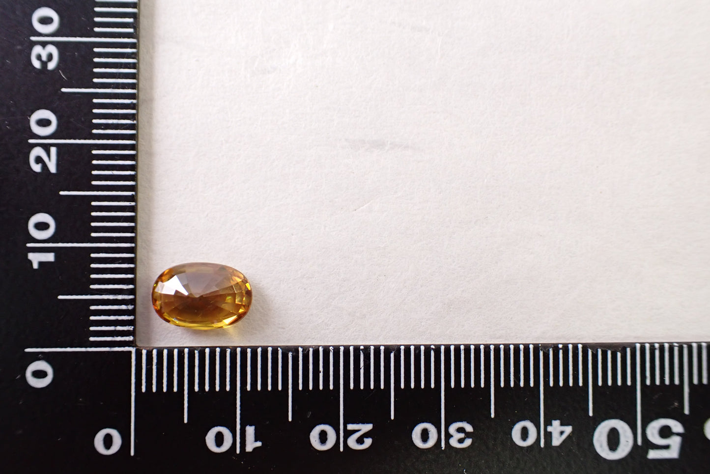 スフェーン 2.15ct 【D7-144】