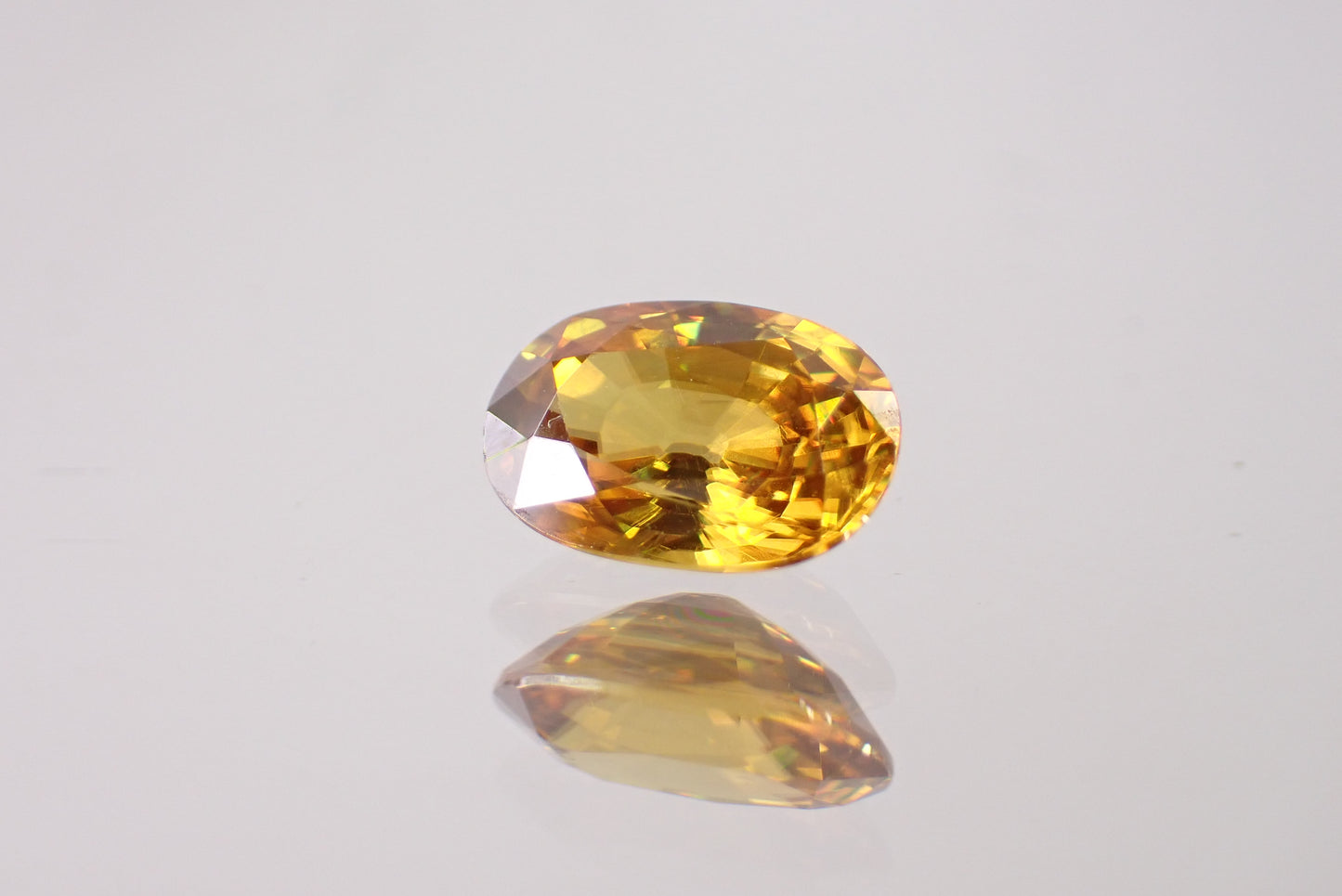 スフェーン 2.15ct 【D7-144】