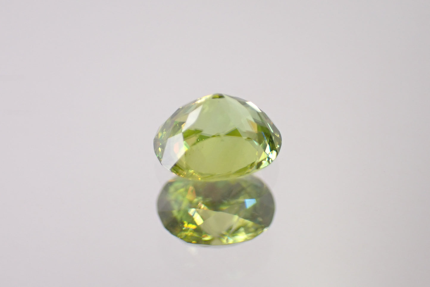スフェーン 1.12ct 【D7-145】