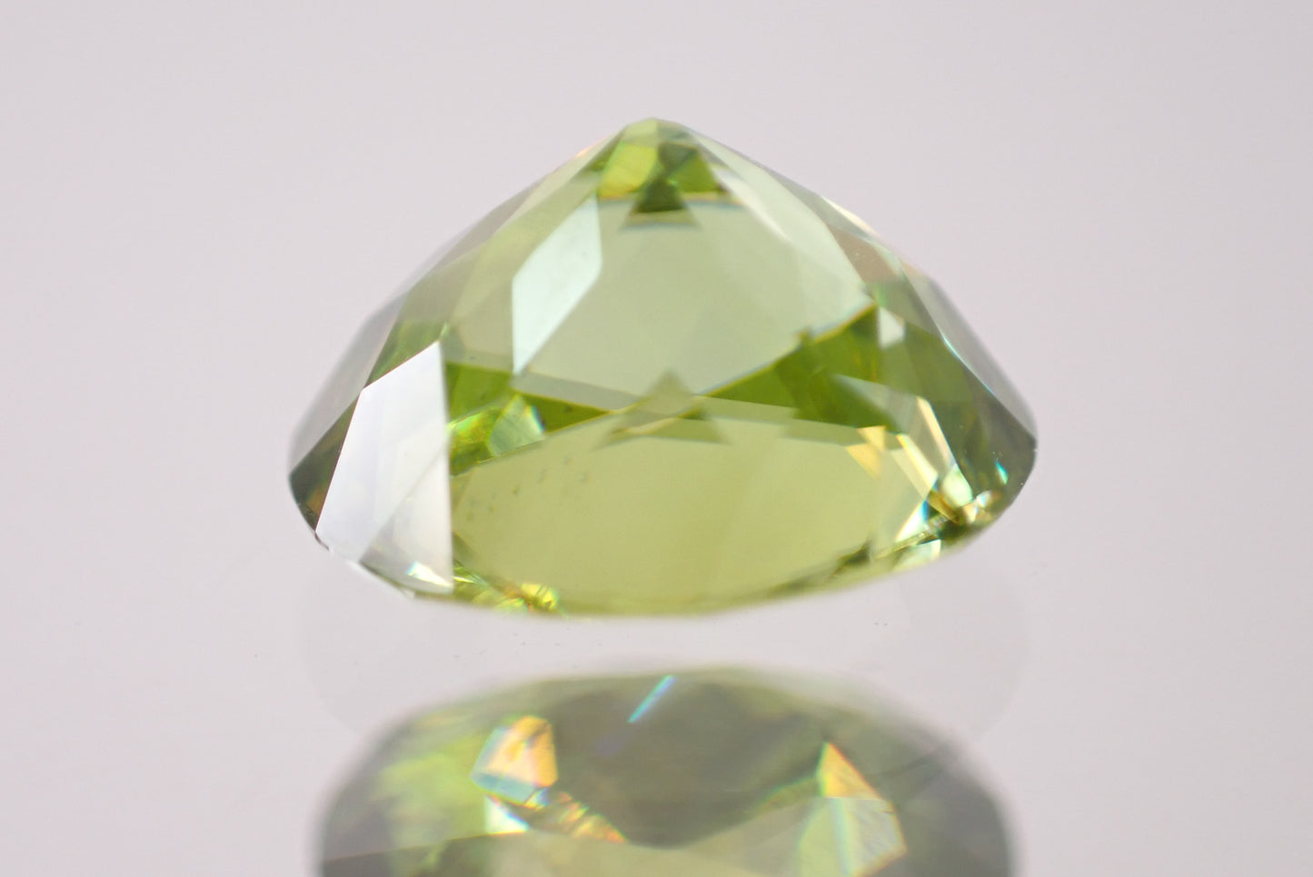 スフェーン 1.12ct 【D7-145】