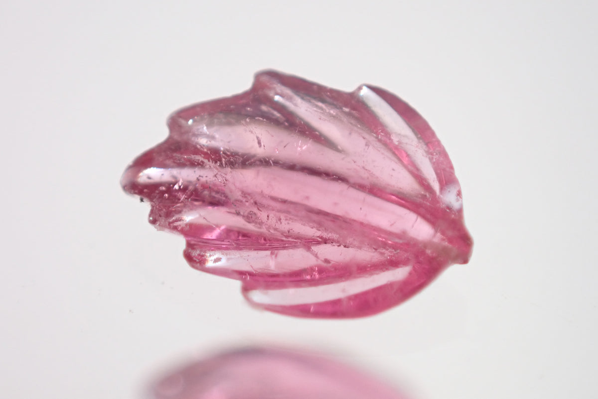 カービングサファイア 0.15ct 【AR1130】