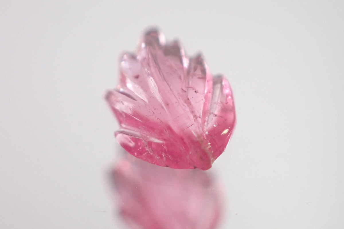 カービングサファイア 0.15ct 【AR1130】