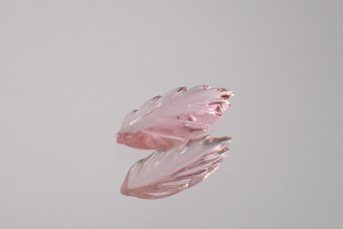 カービングサファイア 0.29ct 【AR1135】