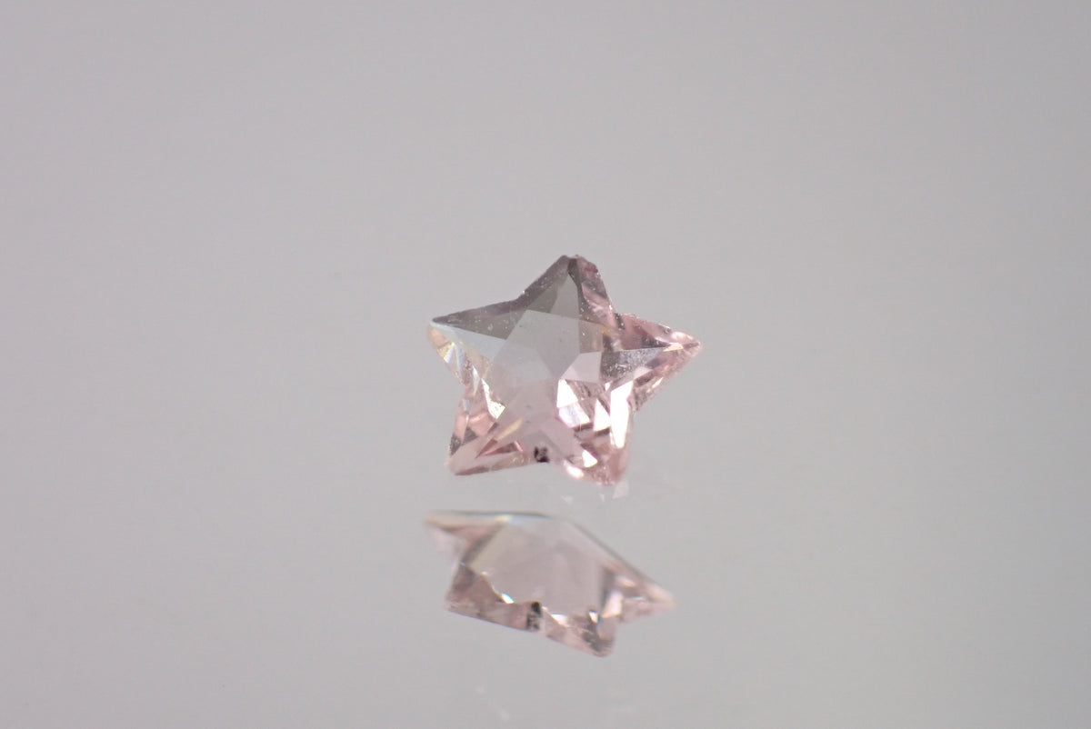 スターカットサファイア 0.21ct  【AR1116】