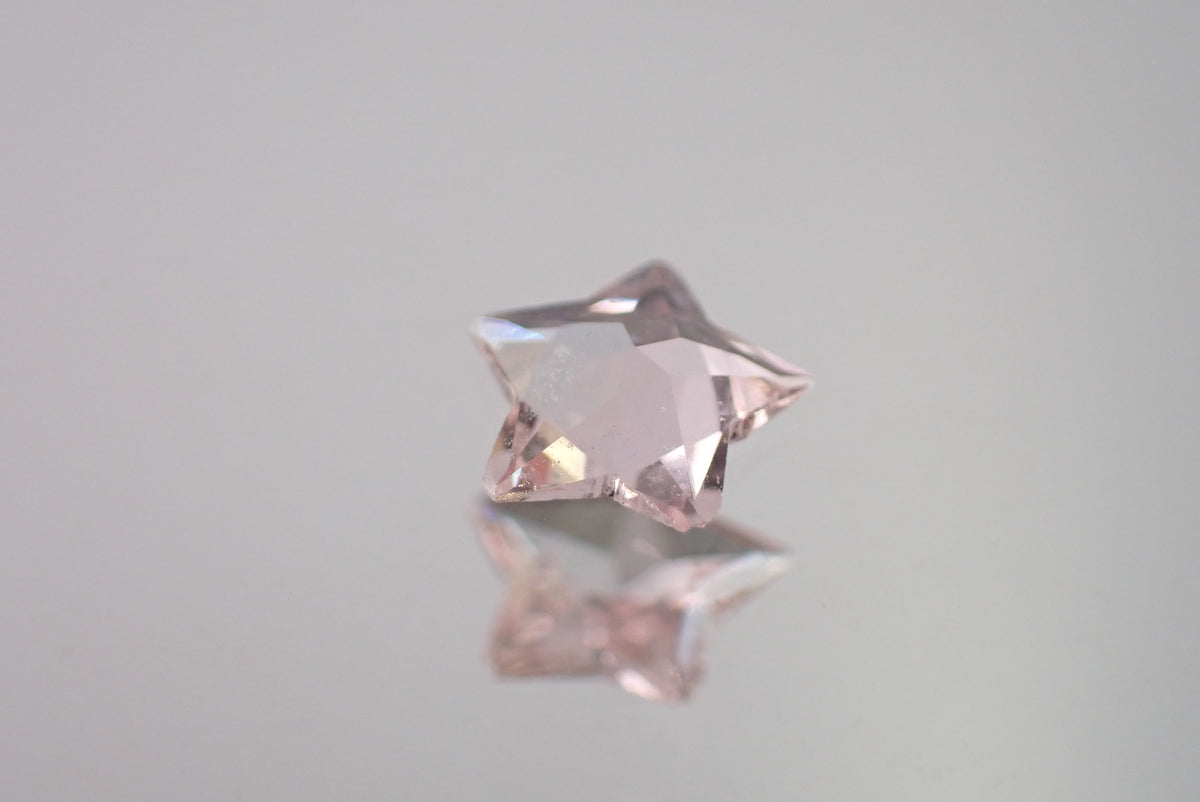 スターカットサファイア 0.21ct  【AR1116】